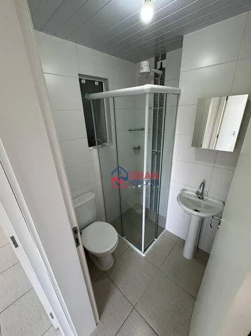 Imagem Apartamento com varanda à venda em Colombo/PR