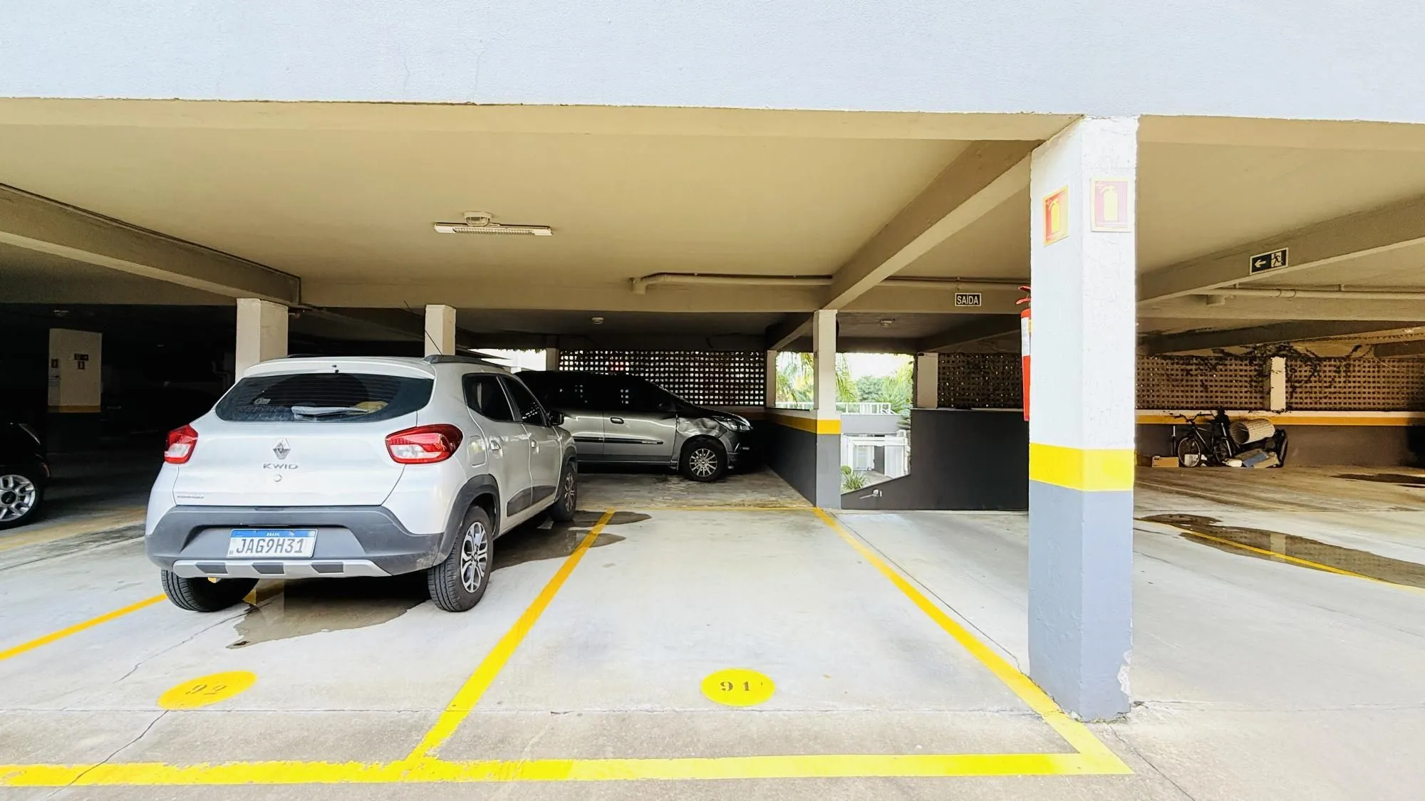 Imagem 2 dormitórios no Bairro Tristeza com infra de lazer completo e piscina térmica
