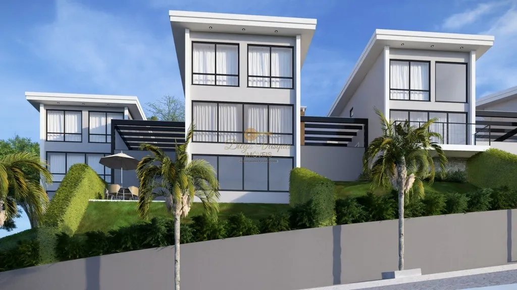 Imagem Casa em Condomínio para Venda em Teresópolis / RJ no bairro Golfe