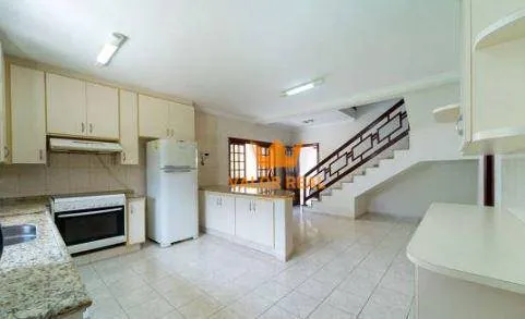 Imagem Casa Venda ou Locação Jd Samambaia com 3 Suítes, AT de 640 m² Quitada.