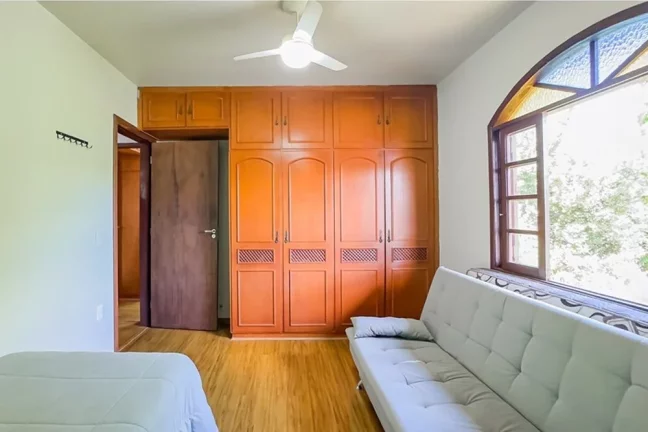 Imagem Casa para venda no bairro Parque dos Maias em Porto Alegre