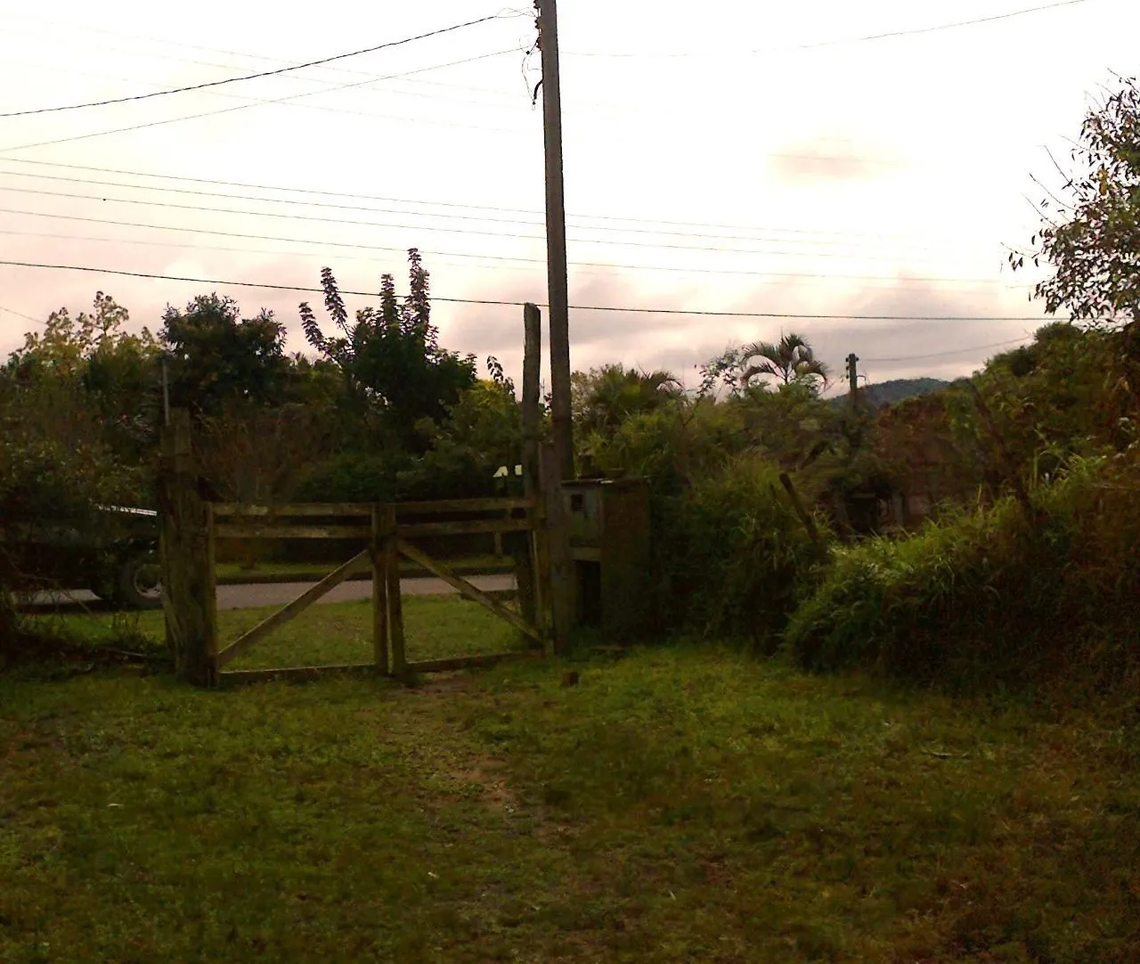 Imagem Terreno no bairro Restinga 40x77