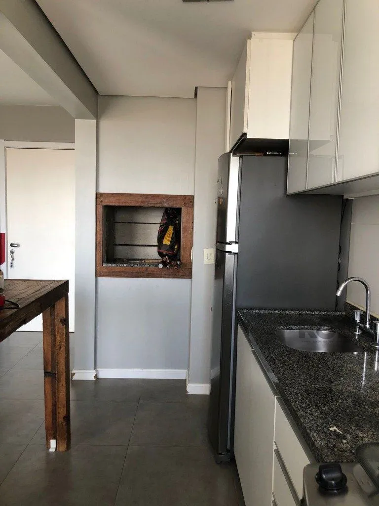 Imagem Apartamento para Venda - 73m², 2 dormitórios, sendo 1 suíte, churrasqueira e uma linda vista.. Infra estrutura completa de lazer.