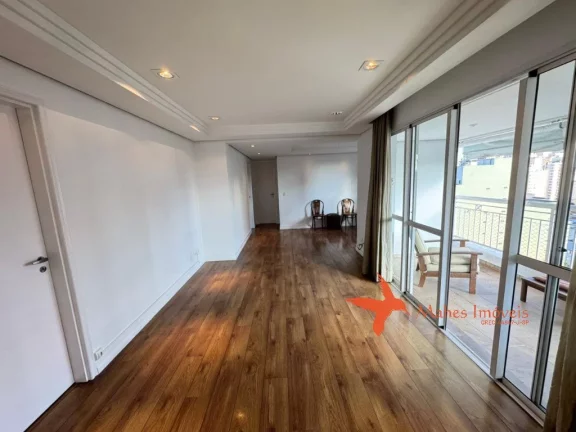 Imagem Apartamento de iluminado em Pinheiros: 2 quartos, 1 suíte, 1 sala, 3 banheiros, 2 vagas, 89m² - São Paulo-SP
