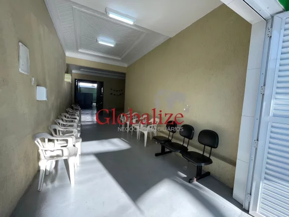 Imagem Sobrado à venda com 3 dormitórios e 3 vagas no bairro da Vila Belmiro em Santos por R$ 1.177.000,00