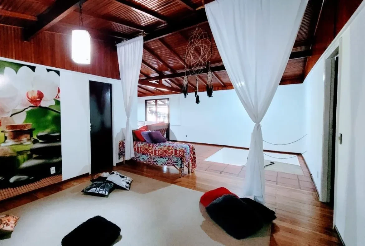 Imagem Casa com 4 Quartos à Venda, 432 m² em Chácaras Ana Lúcia - Embu das Artes