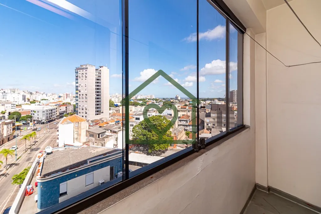 Imagem APARTAMENTO DE 121 m2, MOBILIADO 3 QUARTOS, 2 BANHEIROS, QUARTO AUXILIAR TRANSFORMADO EM SALA DE JAN...