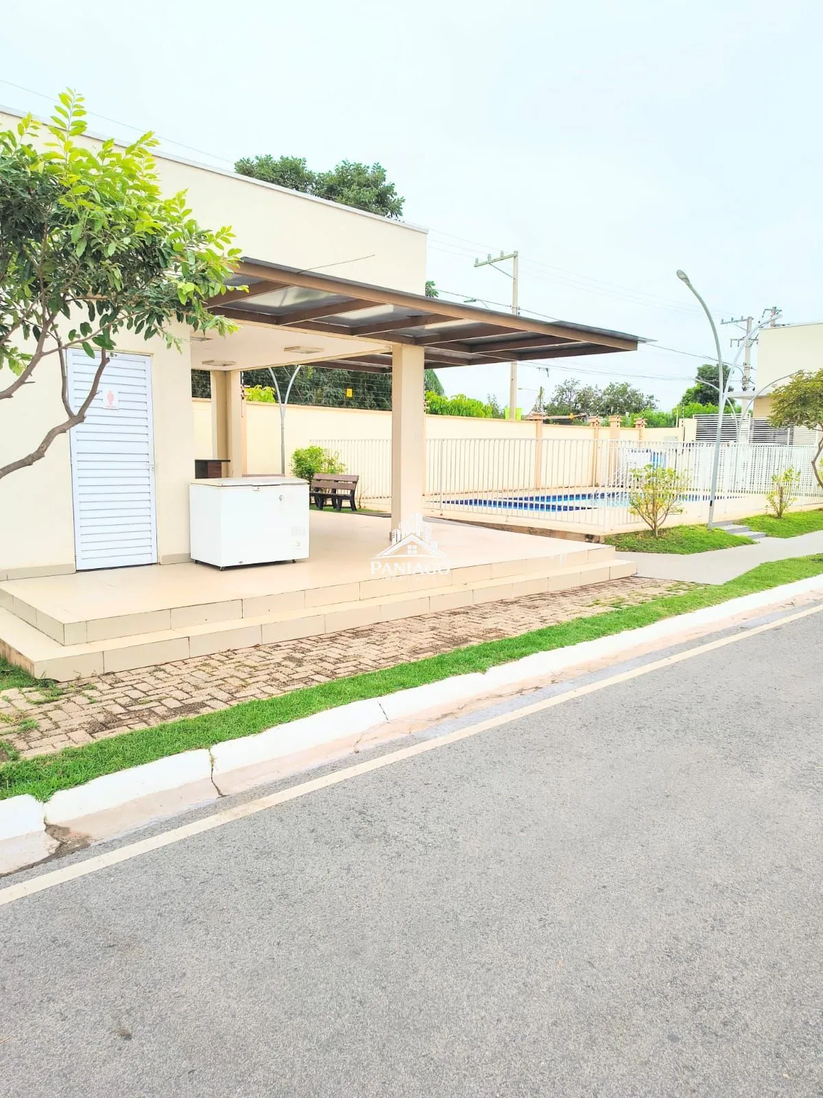 Imagem CASA PARA ALUGAR COM 2/4 NO CONDOMINIO VIVA PARQUE