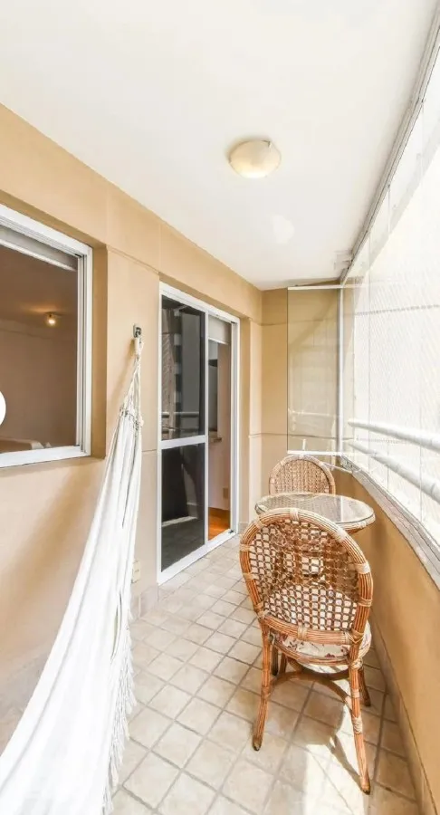 Imagem Apartamento para Venda em São Paulo, Pinheiros, 1 dormitório, 1 banheiro, 1 vaga
