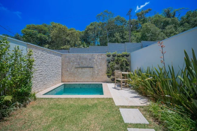 Imagem Casa com 3 Quartos à venda, 130 m² por R$ 990.000 - Jardim Atalaia - Cotia/SP