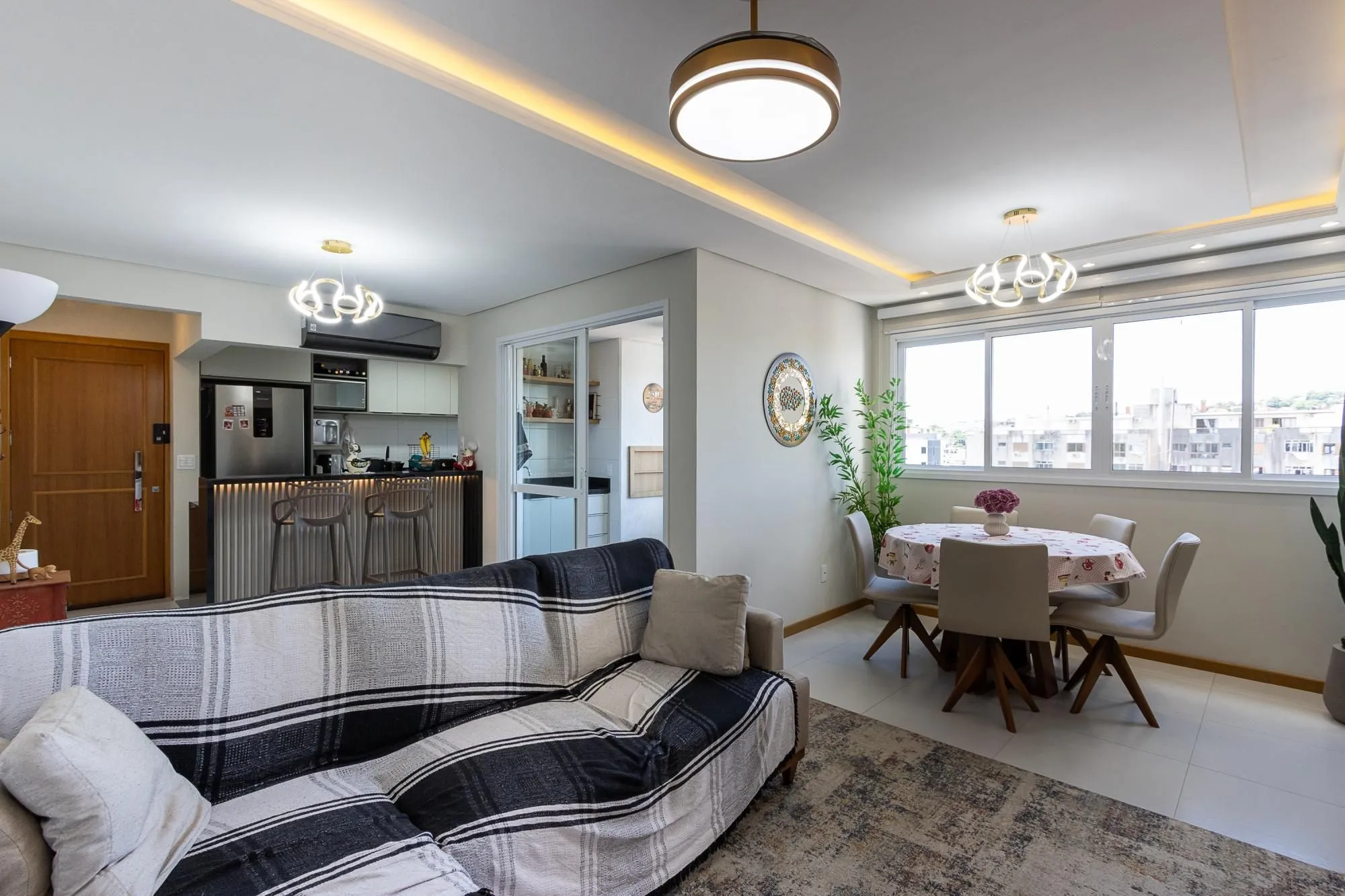 Imagem Apartamento | 3 Quartos | 1 Suíte | 103,29m2 Privativos | Vaga Dupla | Bairro Cristal
