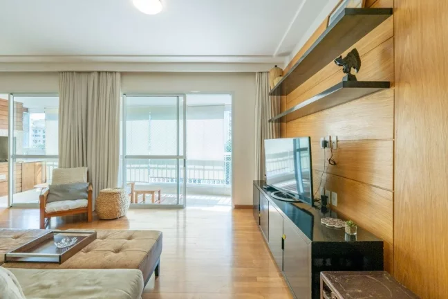 Imagem Apartamento à venda em São Paulo, Alto da Lapa, com 3 quartos, 143m2