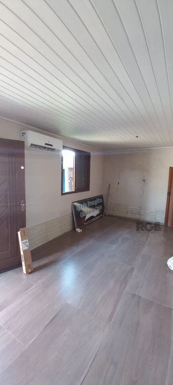 Imagem OPORTUNIDADE DE NEGOCIO, CASA A VENDA NA ZONA SUL, BAIRRO LAMI