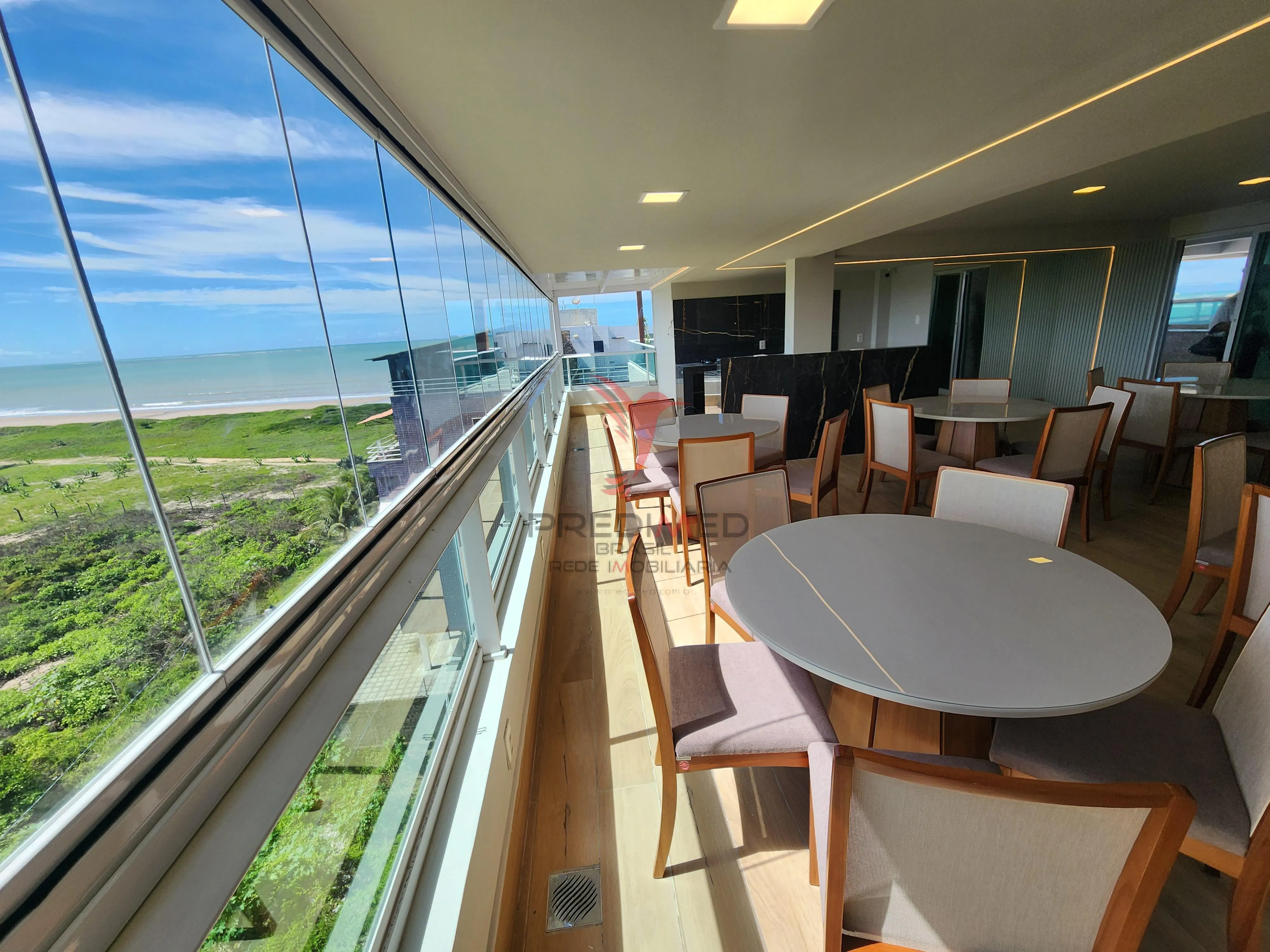 Imagem Apartamento no Bessa com Vista Mar e Projetados, a 50m da Praia