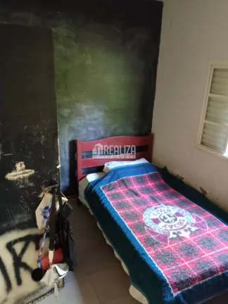 Imagem Casa com 7 dormitórios no bairro Boa Vista, em Uberaba