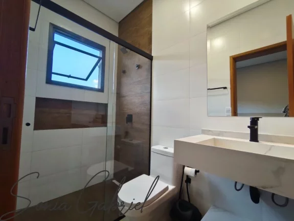 Imagem Venda de Casa em Condomínio de Alto Padrão em Vinhedo-SP - 3 Quartos, 3 Suítes, 2 Salas, 4 Banheiros, 6 Vagas, 272m².