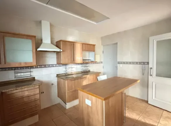 Imagem Apartamento à venda no jardim america com 3 quartos sendo 1 suíte, 1 vaga