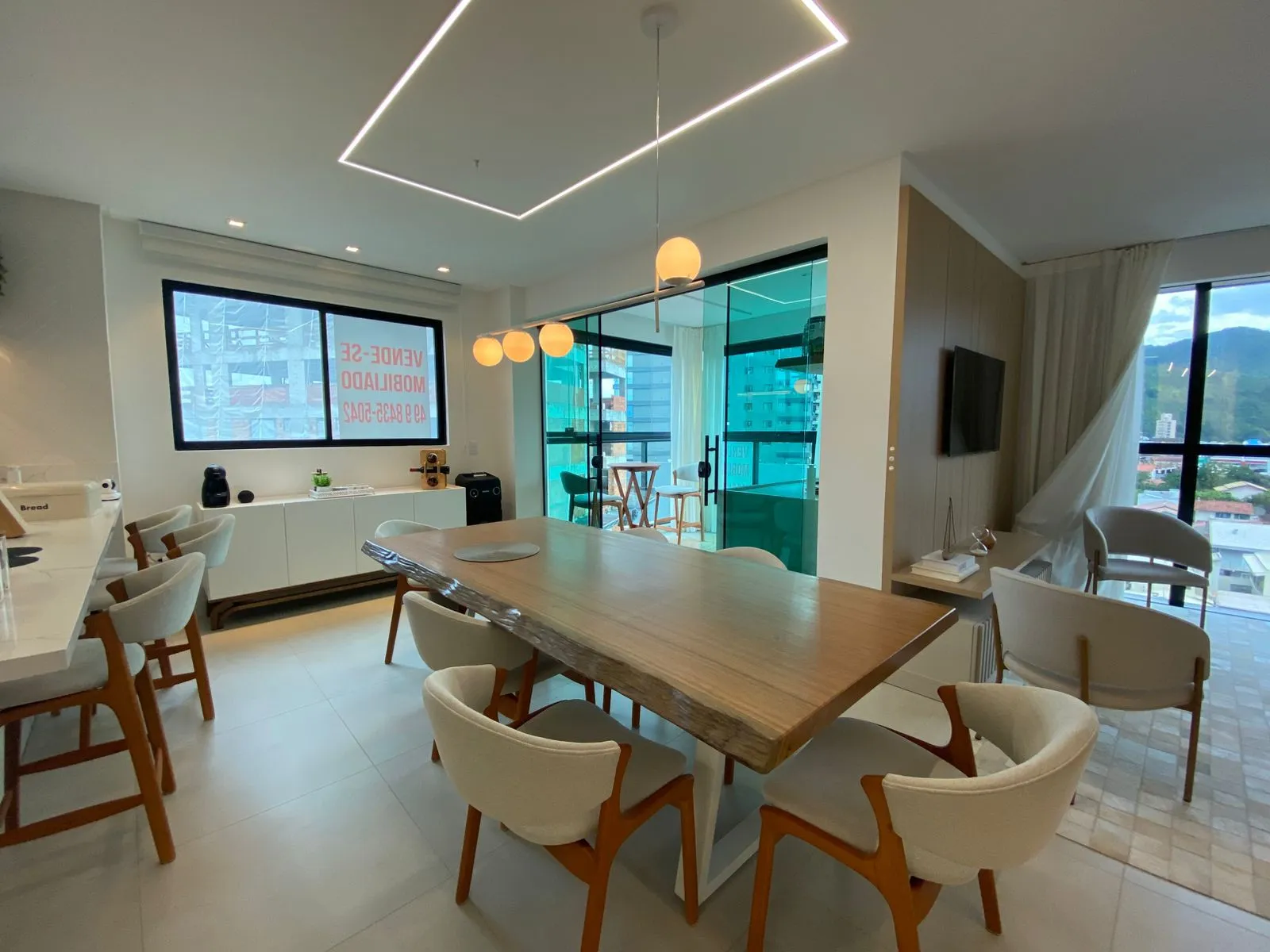 Imagem Apartamento com vista para o mar à venda com 135m2 por R$ 3.000.000,00