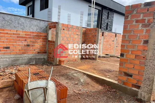 Imagem Oportunidade Única - Casa em construção no Condomínio Reserva das Paineiras com 3 Dormitórios