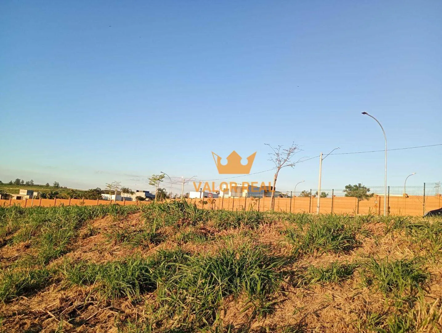 Imagem Terreno Exclusivo no Alphaville Dom Pedro Zero, 412 m2, R$ 990 mio