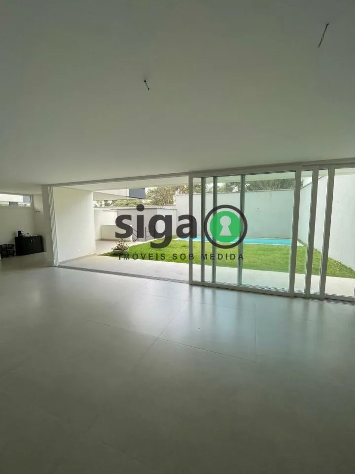 Imagem Casa de condomínio á venda, 450m² 4 quartos e 4 vagas localizado no Brooklin, São Paulo