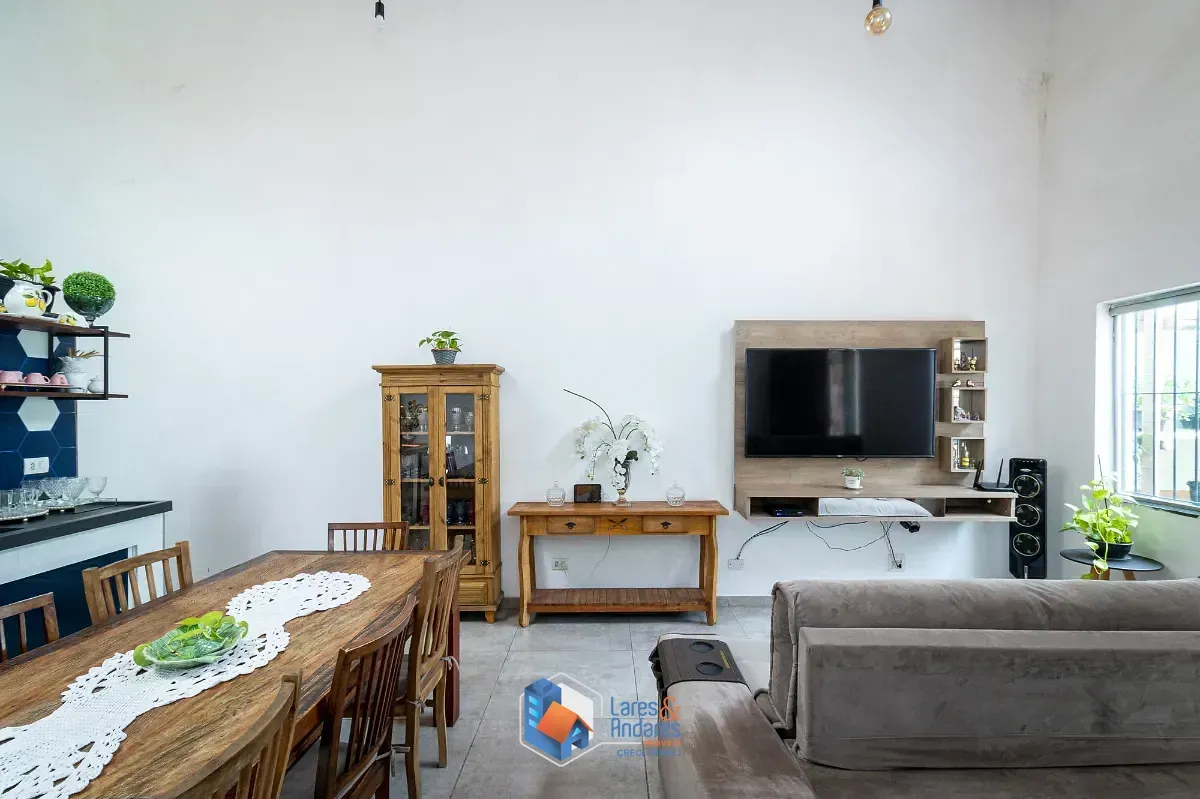 Imagem Sobrado para venda em Freguesia do Ó com 4 quartos, sendo 2 suítes, 246m²