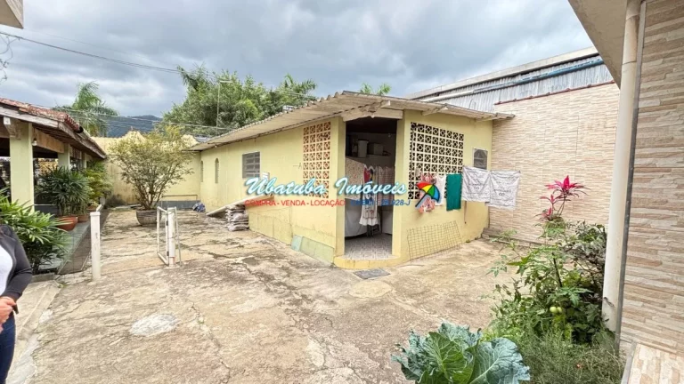 Imagem Casa em excelente localização em corredor comercial