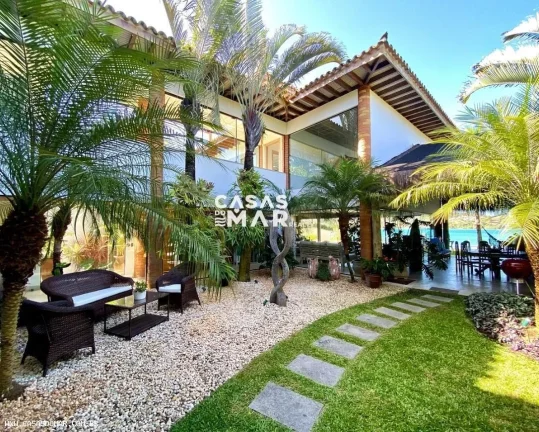 Imagem Imperdível casa frente mar à venda em Búzios-RJ, bairro Ferradura: 6 quartos, 6 suítes, 3 salas, 9 banheiros, 7 vagas, 880m².