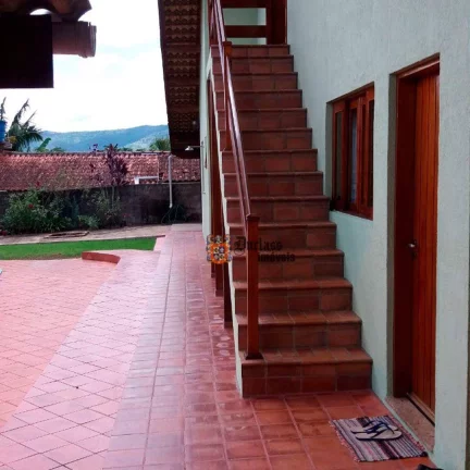 Imagem Chácara com 3 dormitórios à venda, 1100 m² por R$ 2.340.000,00 - Jardim Estância Brasil - Atibaia/SP