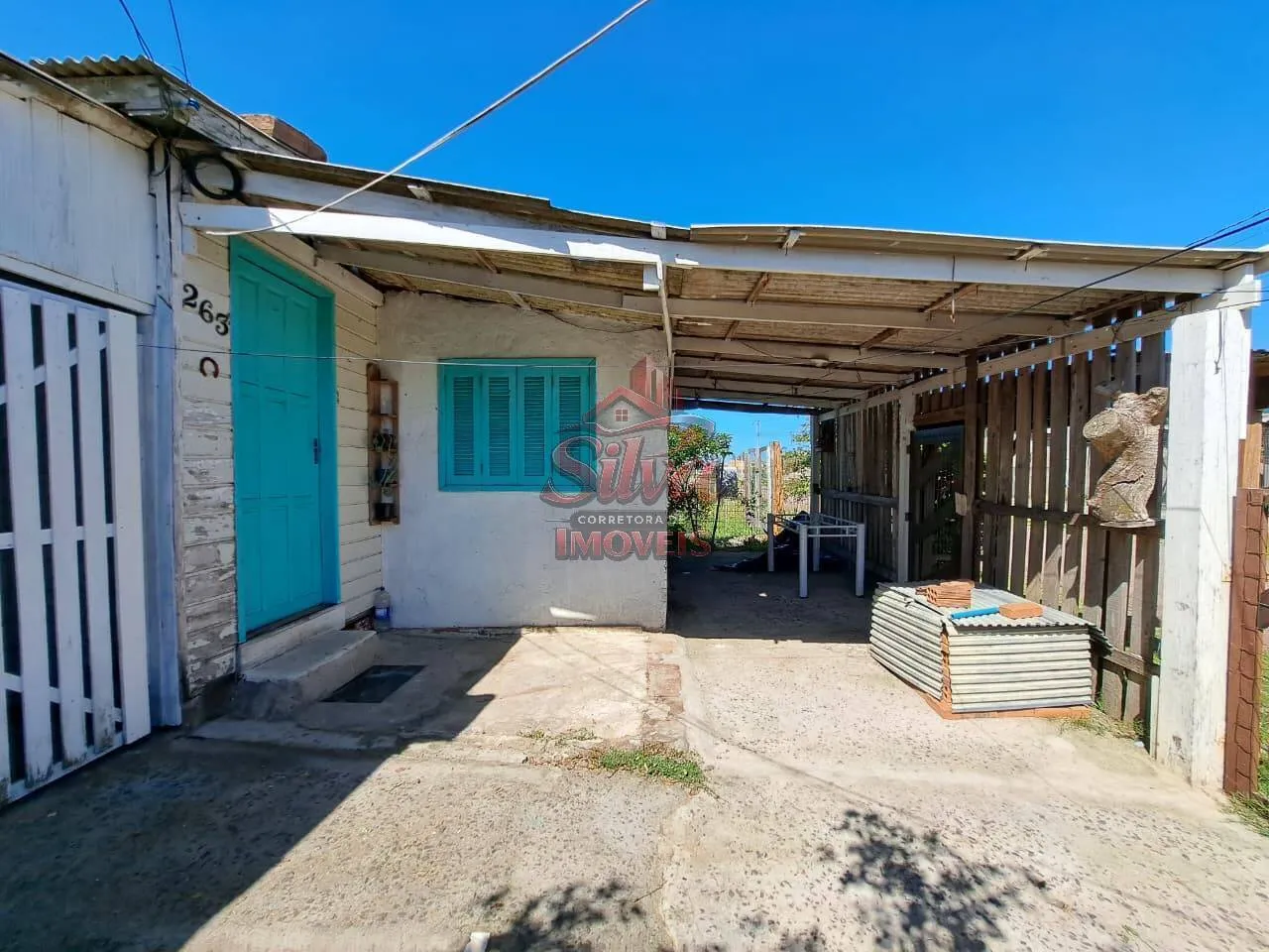 Imagem Casa 3 dormitórios em região de moradores em Albatroz