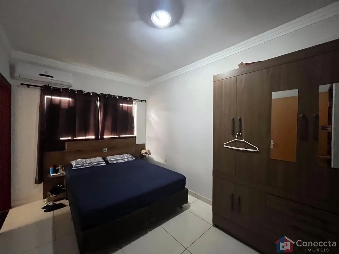 Imagem Apartamento com 2 dormitórios à venda, 69 m² por R$ 250.000,00 - Laranjeiras - Patos de Minas/MG