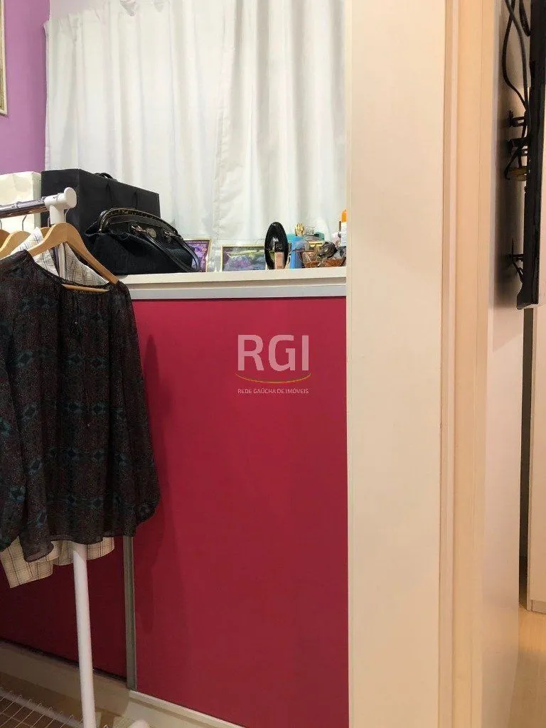 Imagem Apartamento para Venda - 80m², 2 dormitórios, 1 vaga - Menino Deus