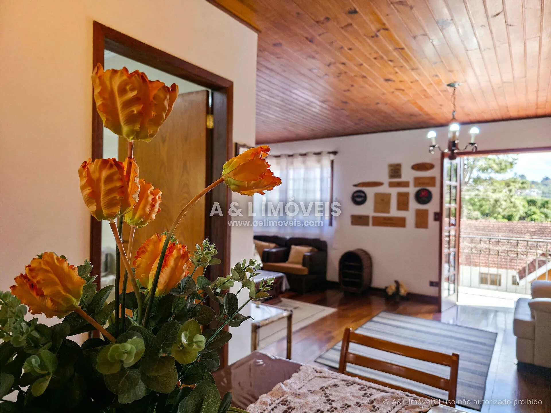 Imagem Apartamento com 3 dormitórios à venda em Campos do Jordão | 106,02 m²