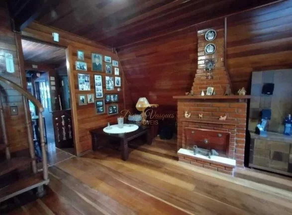 Imagem Casa para Venda em Teresópolis / RJ no bairro Cascata dos Amores