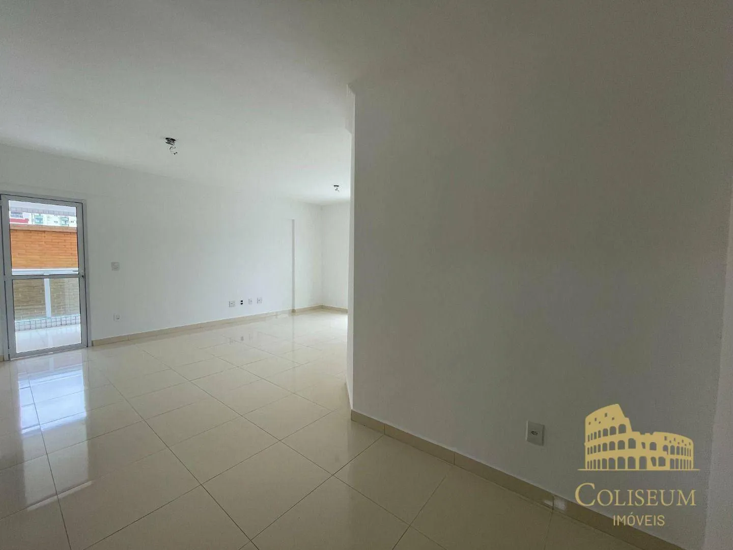 Imagem Apartamento com 3 dormitórios para alugar, 163 m² por R$ 5.000,00/ano - Tupi - Praia Grande/SP