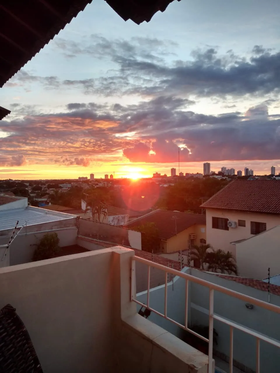 Imagem SOBRADO SANTA CRUZ 1, 5 quartos, 6 banheiros - CUIABÁ/MT