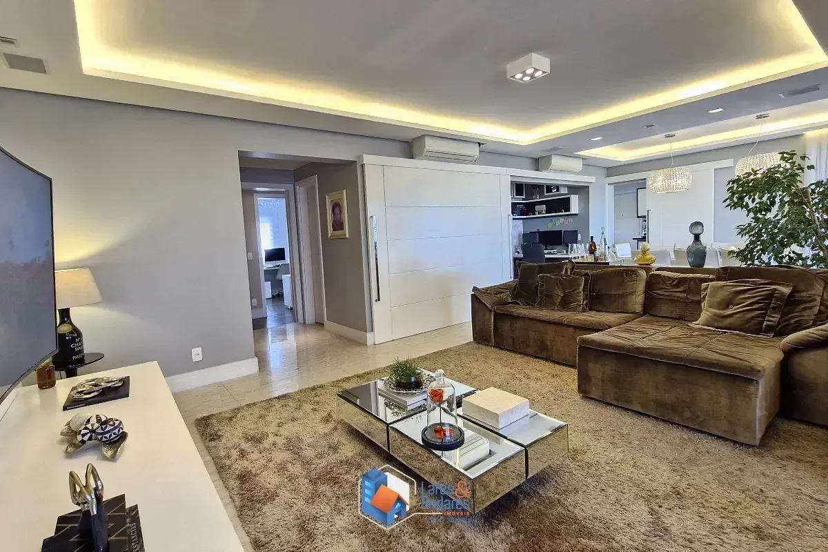 Imagem Apartamento para venda em Santana com 3 quartos, sendo 3 suítes, 240m²