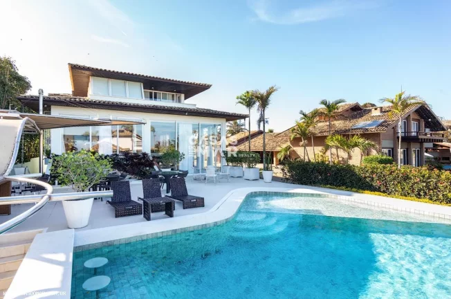 Foto do imóvel Casa Frente Mar para Temporada em Armação dos Búzios / RJ no bairro Geribá