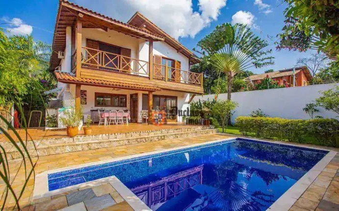 Imagem Sobrado com 4 dormitórios à venda, 216 m² por R$ 3.600.000,00 - Cambaquara - Ilhabela/SP