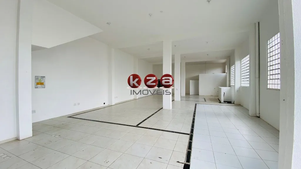 Imagem Barracão industrial para locação em Valinhos-SP, Bairro Nova Espírito Santo: 506m², 2 banheiros, 6 vagas de garagem!