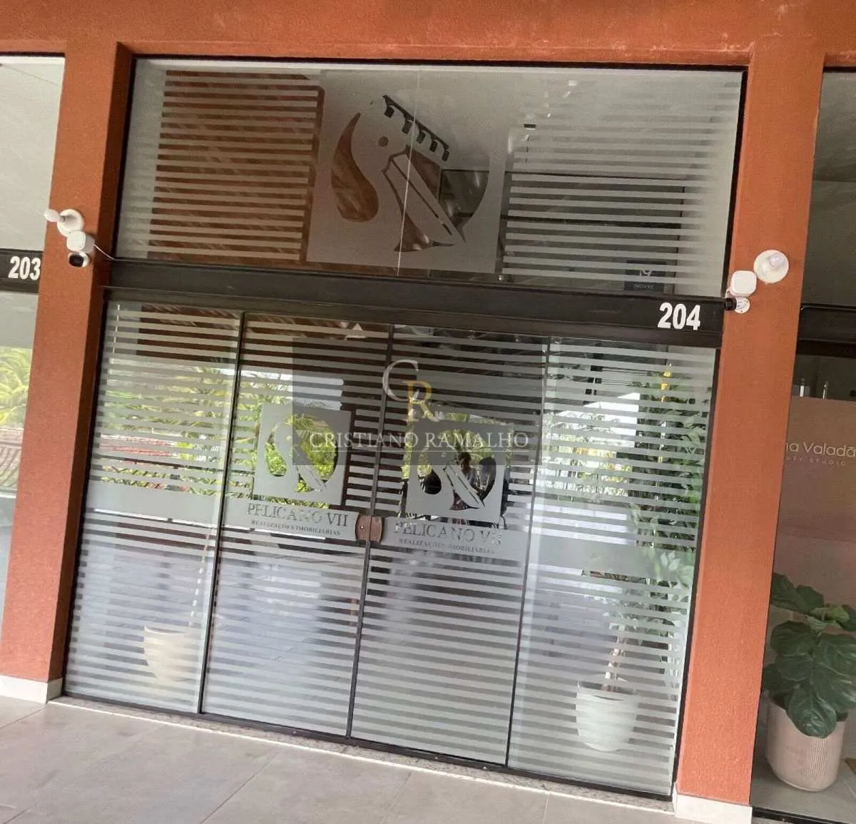 Imagem Sala comercial à venda em Cabo Frio, Portinho, 43,97m2
