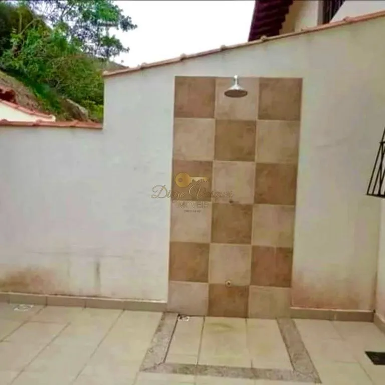 Imagem Casa em Condomínio para Venda em Teresópolis / RJ no bairro Albuquerque