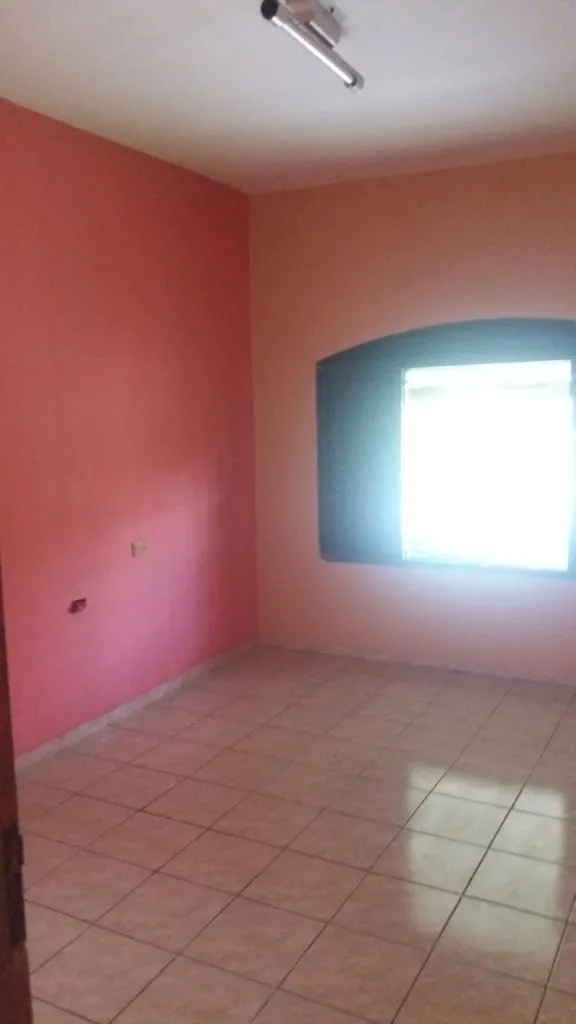 Imagem Casa à venda 2 Quartos, 2 Vagas, 300M², Residencial Ouro Verde, Pindamonhangaba - SP