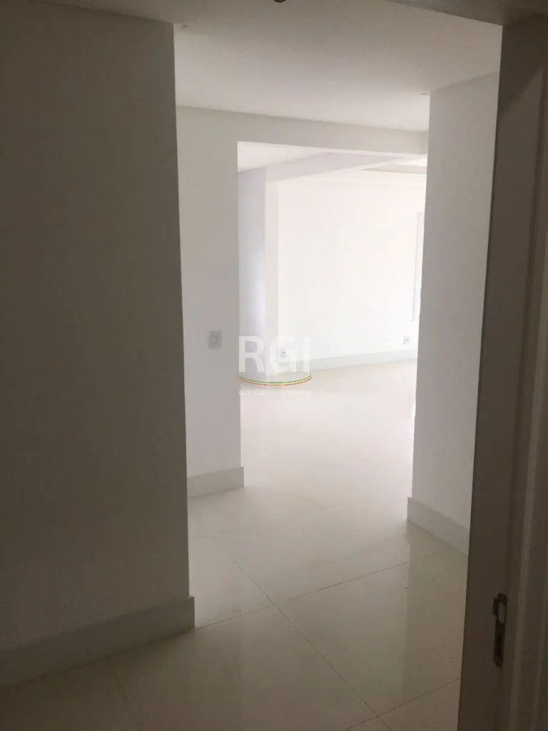 Imagem Apartamento para Venda - 123.48m², 3 dormitórios, sendo 2 suites, 2 vagas - Centro
