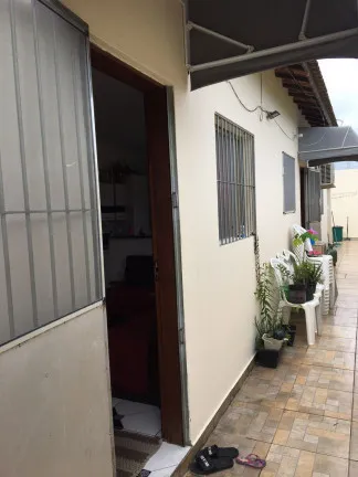 Imagem Casa com 2 Quartos à Venda, 125 m² em  Bopiranga - Itanhaém
