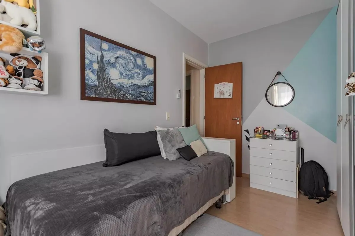 Imagem Casa em condomínio com 3 dormitórios, suíte e 2 vagas