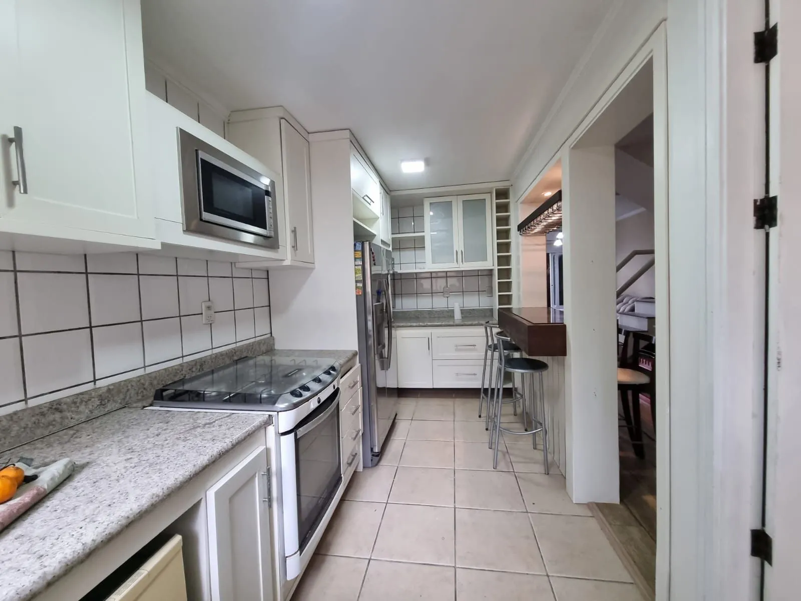 Imagem Casa em Condomínio 3 Suítes / Bairro Ipanema