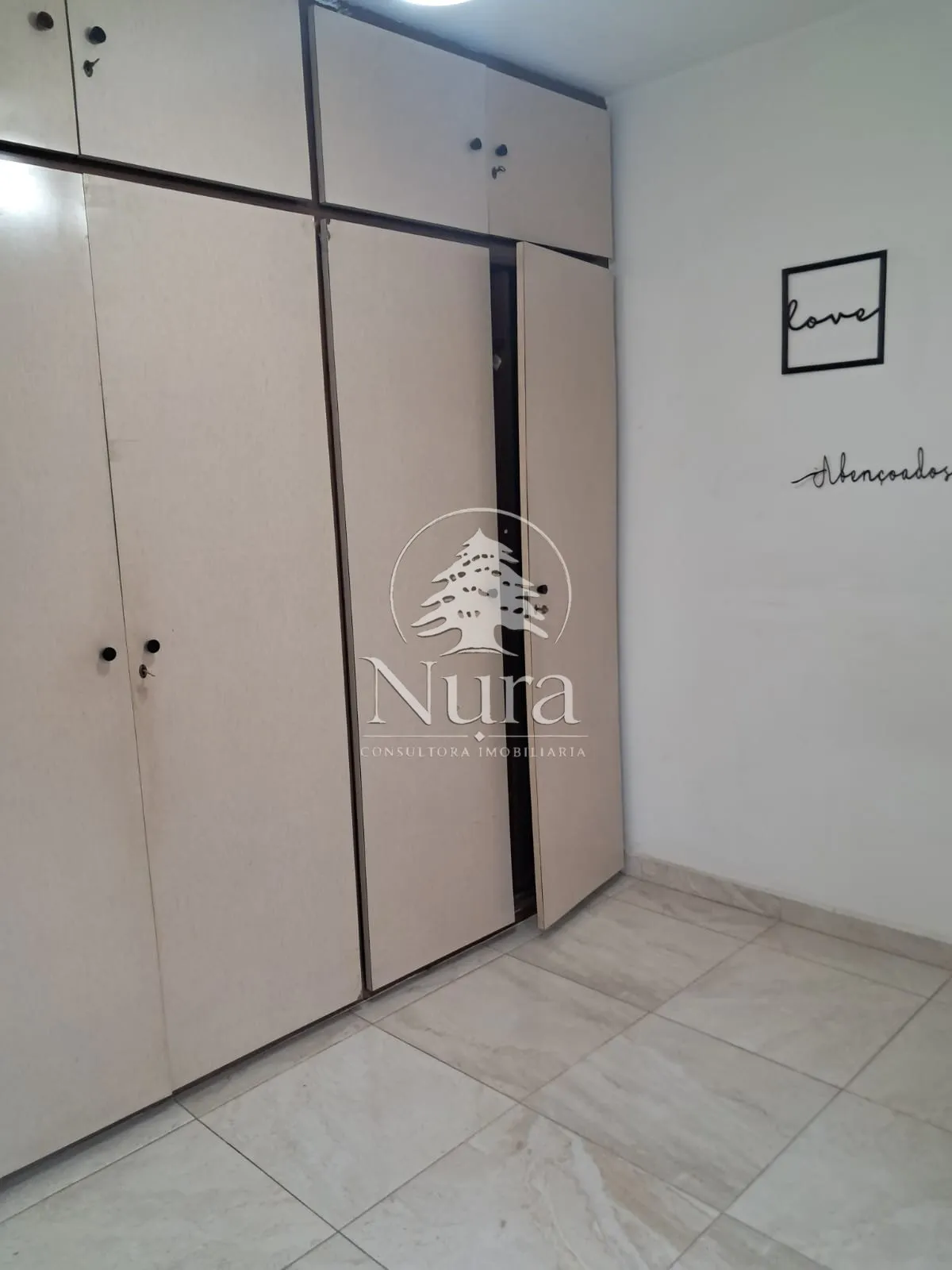 Imagem Apartamento de 2 quartos, 77m² no bairro Marapé, em Santos