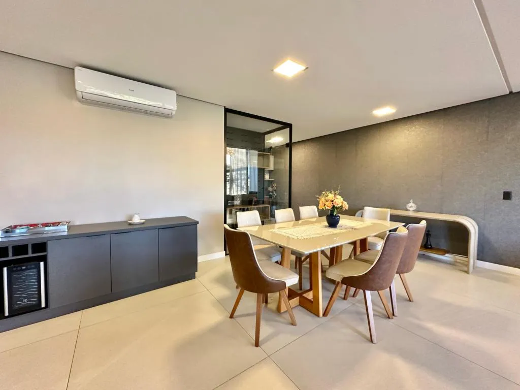 Imagem Casa em Condominio 3 Dormitórios - Bairro Araçá