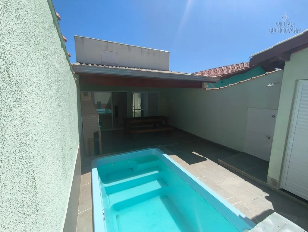 Imagem CASA TERREA COM PISCINA 4 VAGAS EM MONGAGUA: OPORTUNIDADE ÚNICA!